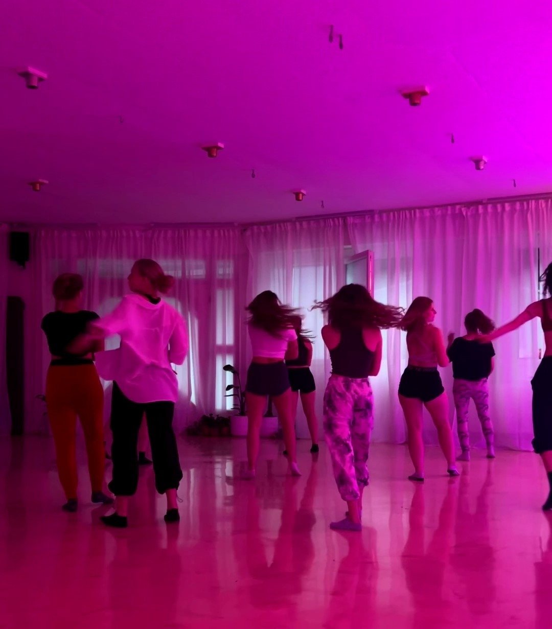 Teilnehmerinnen des Special Kurses Dance Practice