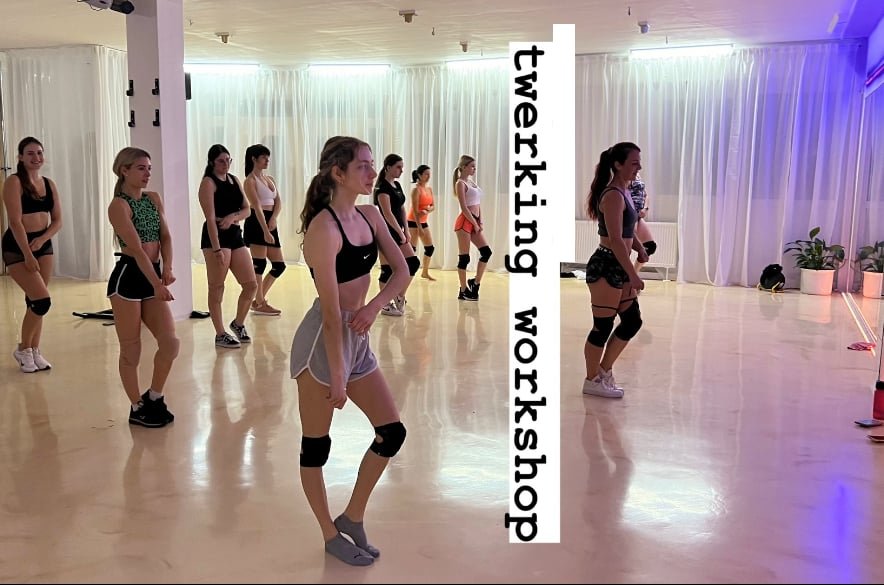 Teilnehmerinnen beim Twerking Workshop