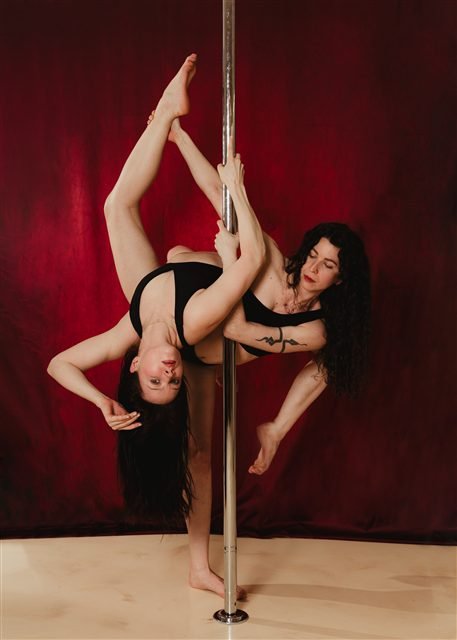 Chiara und Krissy beim Shooting mit Carmen Strieder, Foto 5