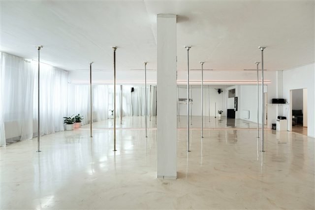 Studio 21